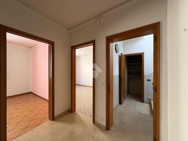 Villa Indipendente in vendita a Terra di Mezzo, Re