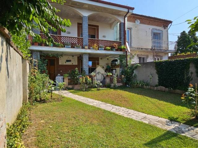 Villa Indipendente in vendita a Piemonte, Asti