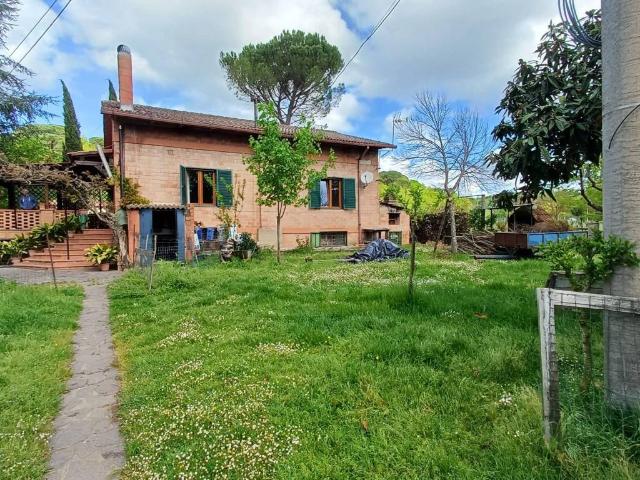 Villa Indipendente in vendita a Castelnuovo Berardenga, Toscana