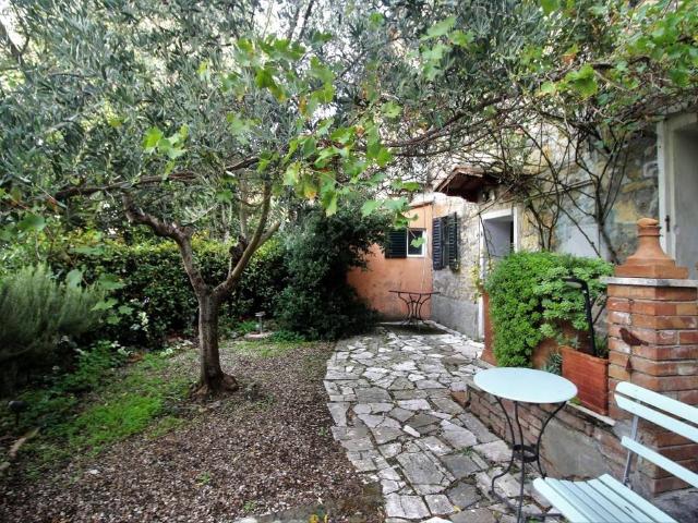 Villa Indipendente in vendita a Corsignano, Castelnuovo Berardenga