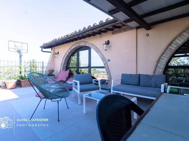 Villa Indipendente in vendita a Casetta, Castelnuovo Berardenga