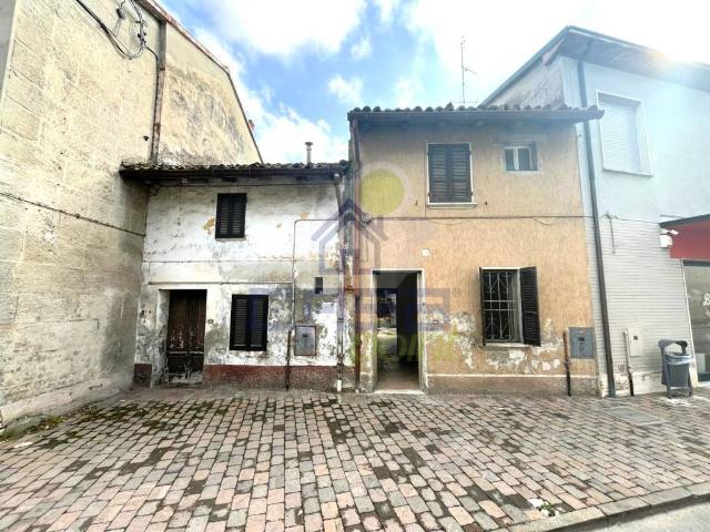 Villa Indipendente in vendita a Castelnuovo Bocca D'adda, Lombardia