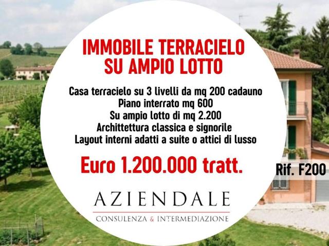 Villa Indipendente in vendita a Castelnuovo Del Garda, Veneto