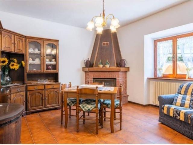 Villa Indipendente in vendita a Carbonaia, Castelnuovo di Garfagnana