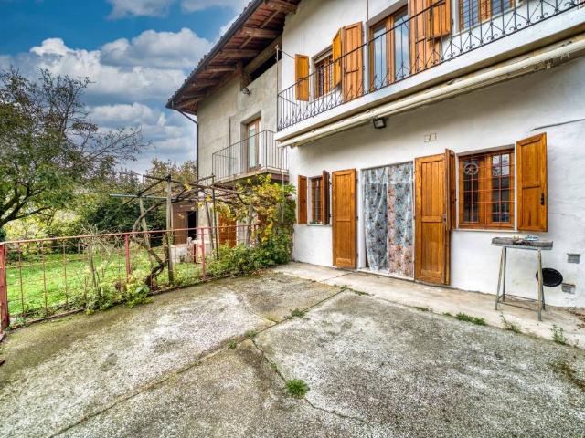 Villa Indipendente in vendita a Piemonte, Asti
