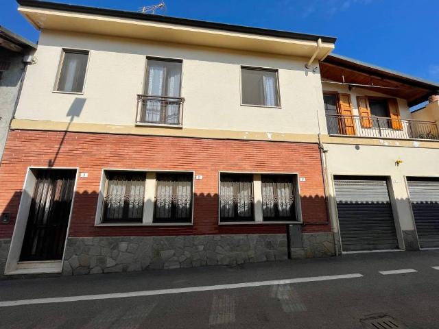 Villa Indipendente in vendita a Piemonte, Asti