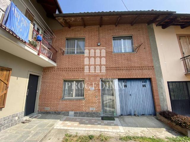 Villa Indipendente in vendita a Piemonte, Asti