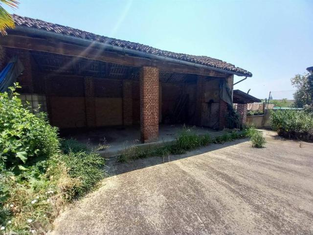 Villa Indipendente in vendita a Piemonte, Asti