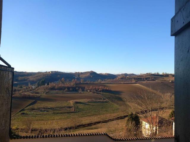 Villa Indipendente in vendita a Piemonte, Asti