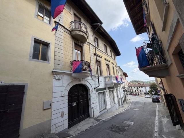 Villa Indipendente in vendita a Piemonte, Asti