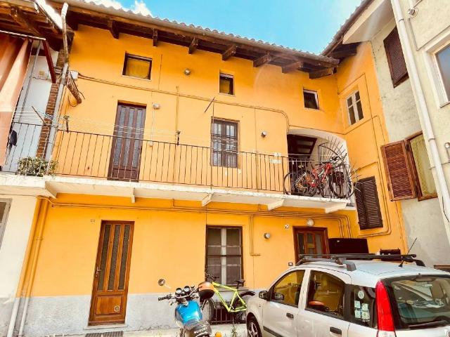 Villa Indipendente in vendita a Piemonte, Asti