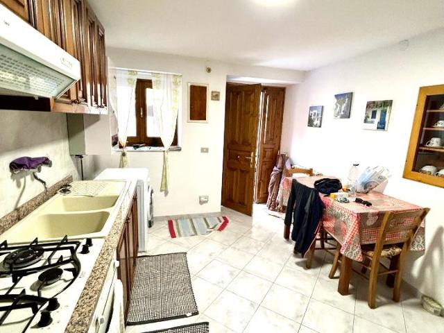 Villa Indipendente in vendita a Castelnuovo Magra, Liguria