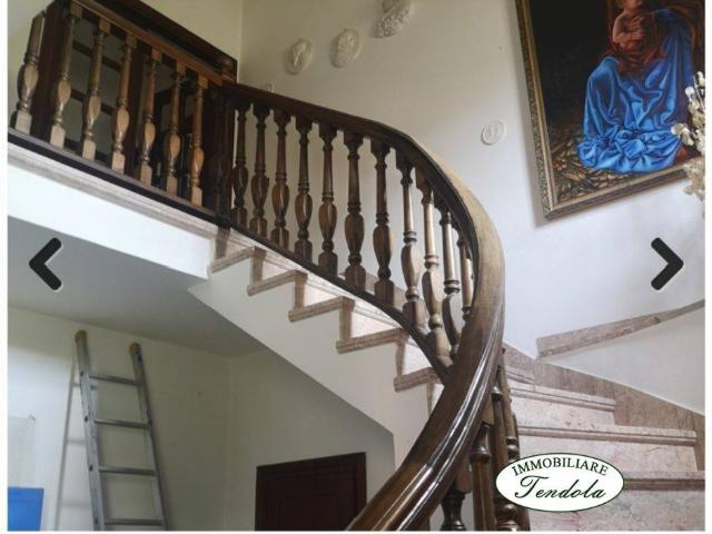 Villa Indipendente in vendita a Cerreta, Castelnuovo Magra