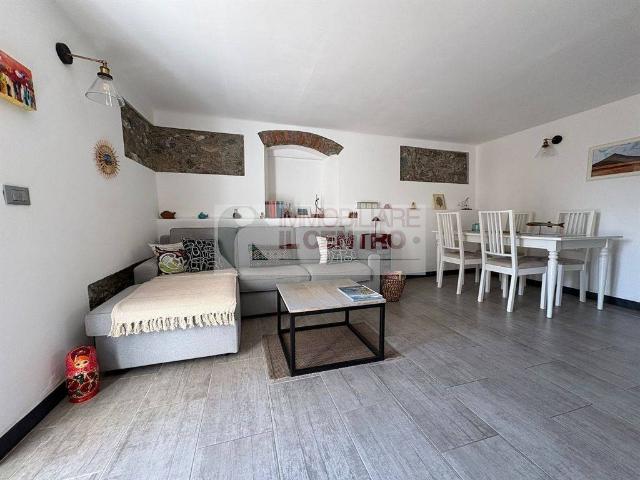 Villa Indipendente in vendita a Cerreta, Castelnuovo Magra