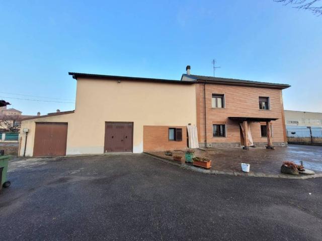 Villa Indipendente in vendita a Piemonte, Alessandria