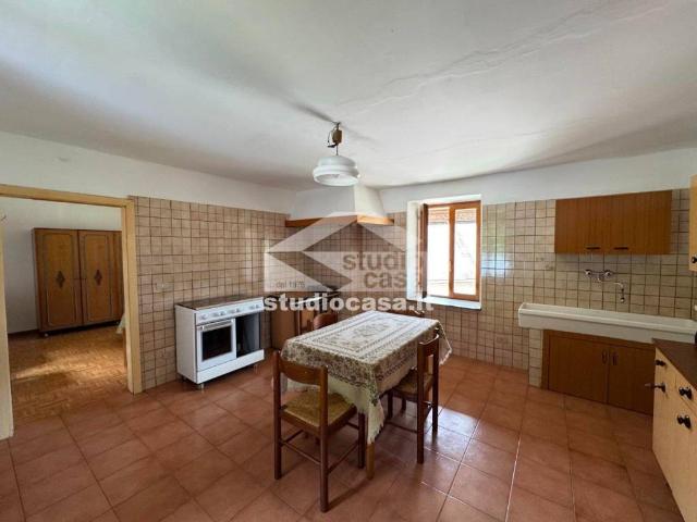 Villa Indipendente in vendita a Comunità Valsugana e Tesino, Castelnuovo Valsugana