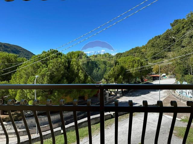 Villa Indipendente in vendita a Longano, Molise