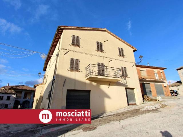 Villa Indipendente in vendita a Marche, Macerata
