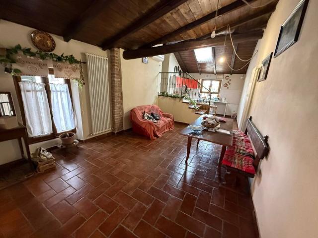 Villa Indipendente in vendita a Piemonte, Alessandria