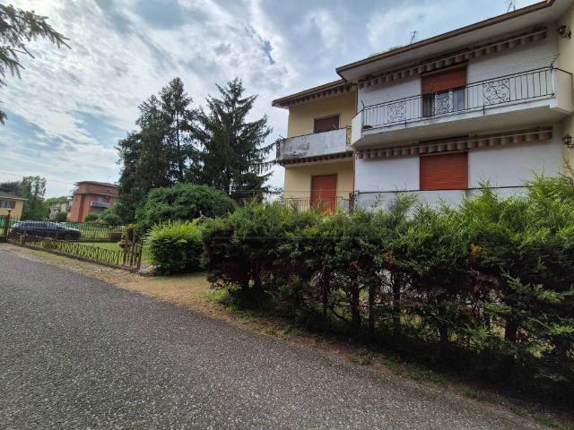 Villa Indipendente in vendita a Castelverde, Lombardia