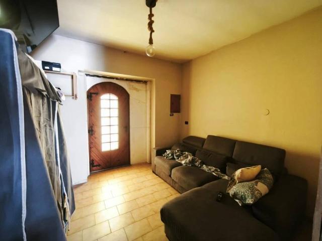Villa Indipendente in vendita a Castelverde, Lombardia