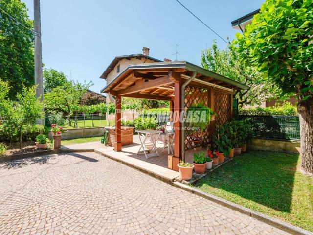 Villa Indipendente in vendita a Solignano Nuovo, Castelvetro di Modena