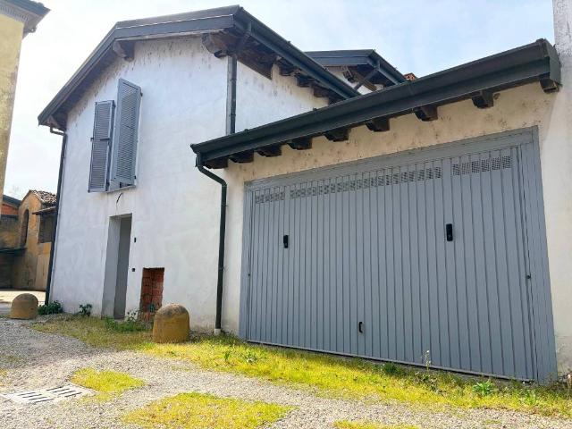 Villa Indipendente in vendita a Castelvetro Piacentino, Reggio Emilia