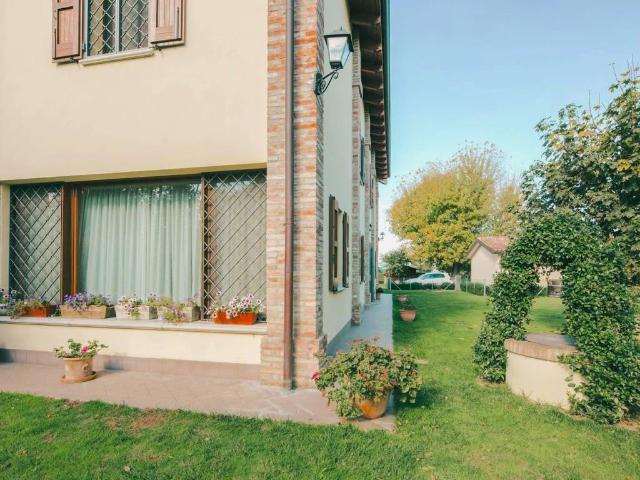 Villa Indipendente in vendita a Marano, Castenaso
