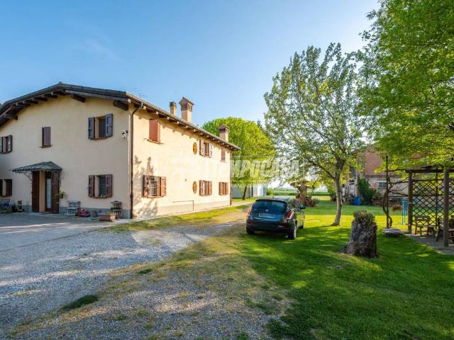 Villa Indipendente in vendita a Castenaso, Reggio Emilia