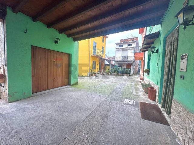 Villa Indipendente in vendita a Castenedolo, Lombardia