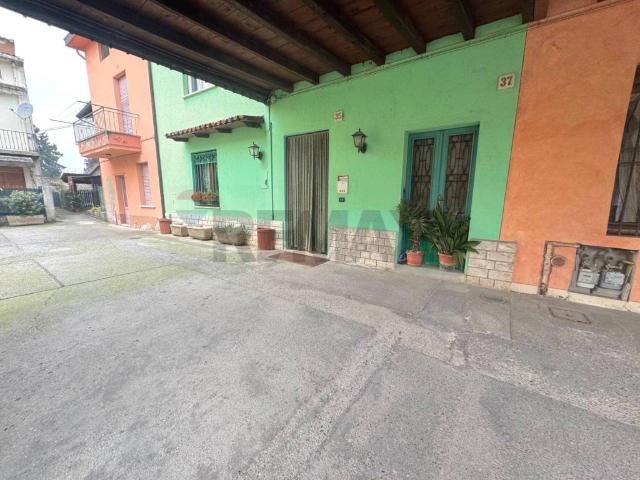 Villa Indipendente in vendita a Castenedolo, Lombardia