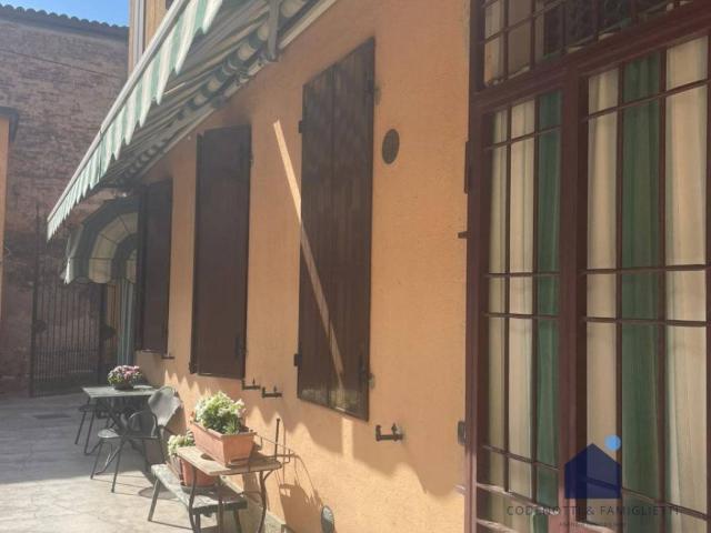 Villa Indipendente in vendita a Castenedolo, Lombardia