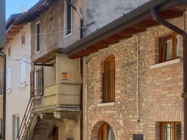 Villa Indipendente in vendita a Castenedolo, Lombardia