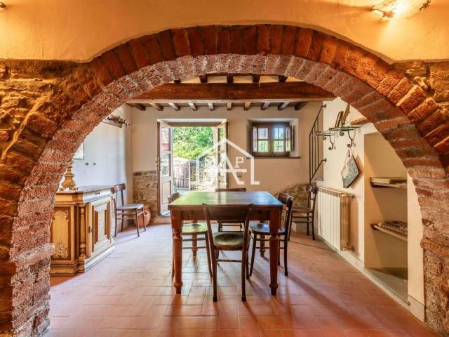 Villa Indipendente in vendita a Taragnano, Castiglion Fiorentino