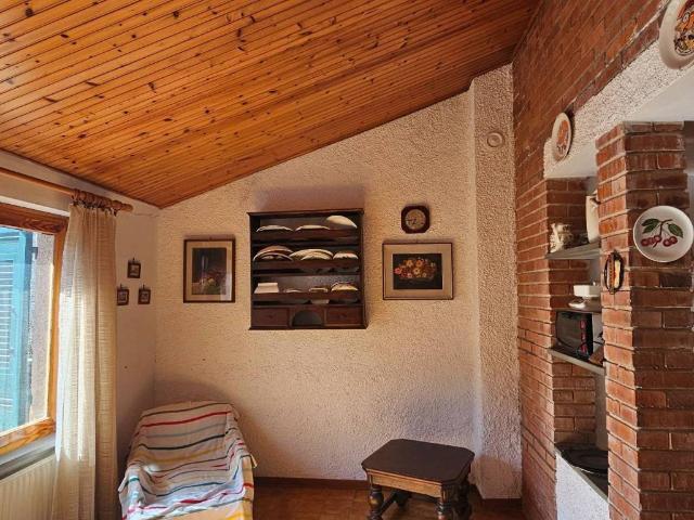 Villa Indipendente in vendita a Castiglione Chiavarese, Liguria