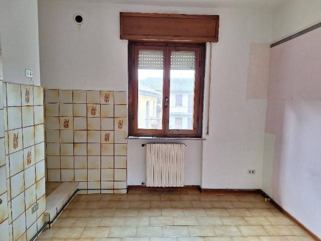 Villa Indipendente in vendita a Castiglione D'adda, Lombardia