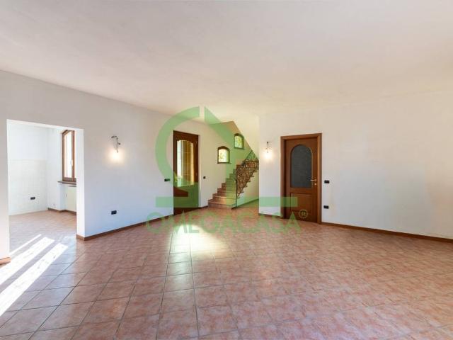 Villa Indipendente in vendita a Castiglione D'adda, Lombardia