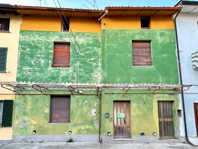 Villa Indipendente in vendita a Castiglione D'adda, Lombardia