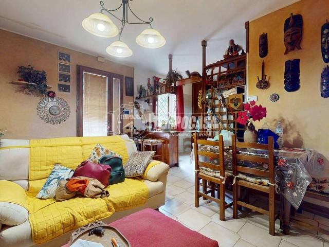 Villa Indipendente in vendita a Unione dell'Appennino Bolognese, Castiglione Dei Pepoli