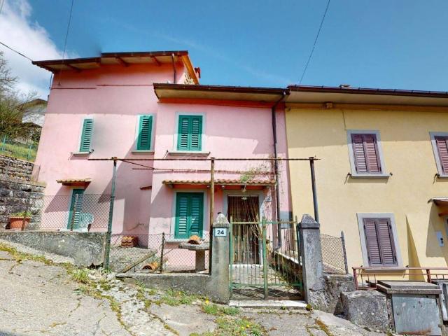 Villa Indipendente in vendita a Unione dell'Appennino Bolognese, Castiglione Dei Pepoli