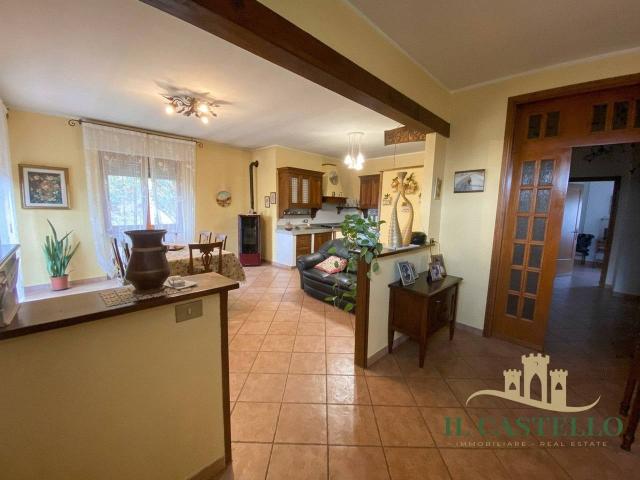 Villa Indipendente in vendita a Villastrada, Castiglione del Lago