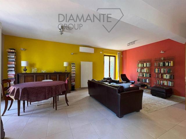 Villa Indipendente in vendita a Gioiella, Umbria