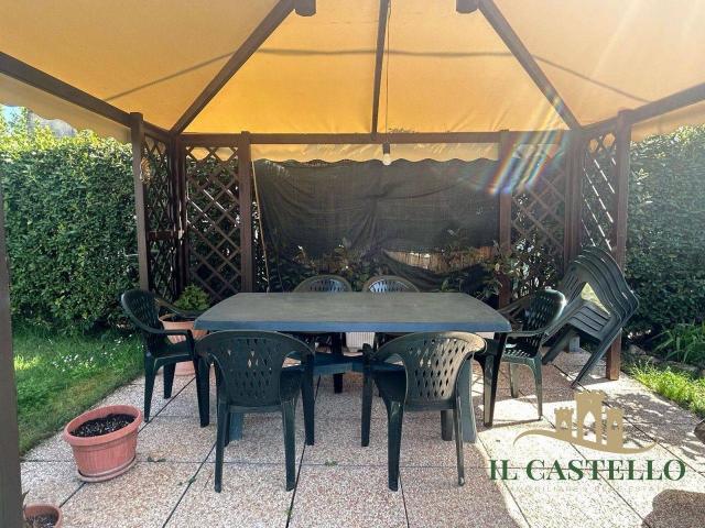 Villa Indipendente in vendita a Macchie, Gioiella