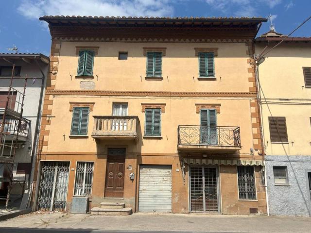 Villa Indipendente in vendita a Macchie, Gioiella