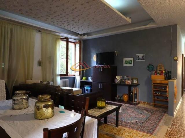 Villa Indipendente in vendita a Poggetto, Gioiella