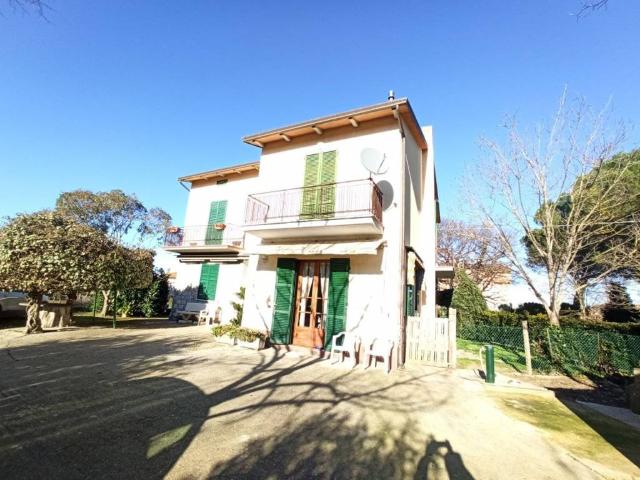 Villa Indipendente in vendita a Gioiella, Umbria