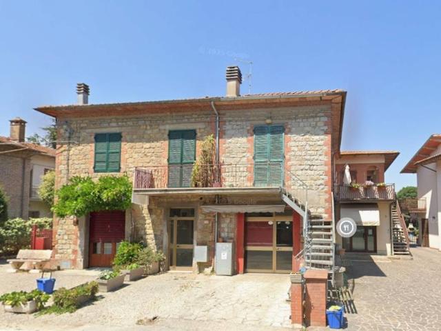 Villa Indipendente in vendita a Macchie, Gioiella