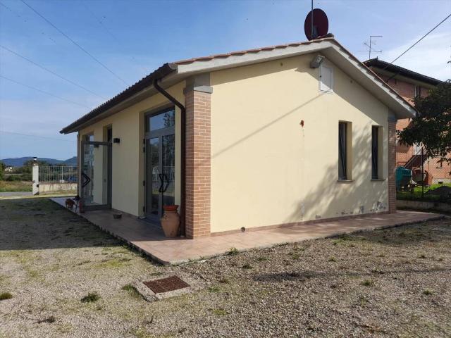 Villa Indipendente in vendita a Gioiella, Umbria