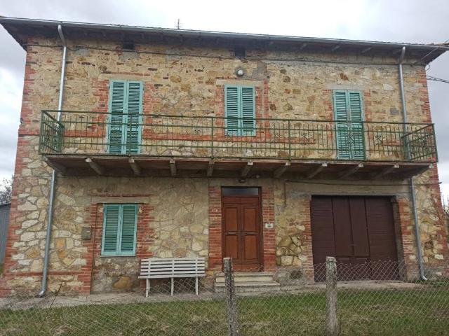 Villa Indipendente in vendita a Poggetto, Gioiella