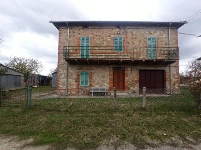 Villa Indipendente in vendita a Poggetto, Gioiella